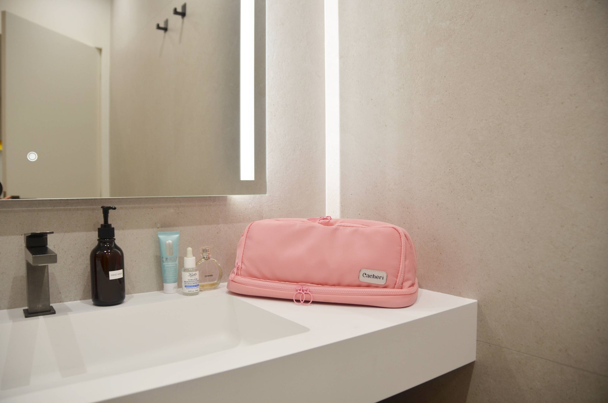 Travel Toiletry Bag for Women | Heat Resistant Pocket | Jewelry Organizer Travel Toiletry Bag for Women | Heat Resistant Pocket | Jewelry Organizer